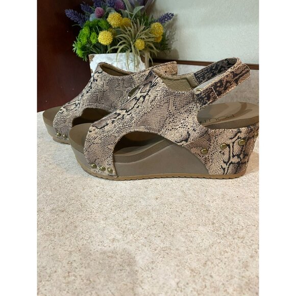 Corkys Shoes - Cabot Brown Snake Wedge Size 7 - Picture 3 of 9